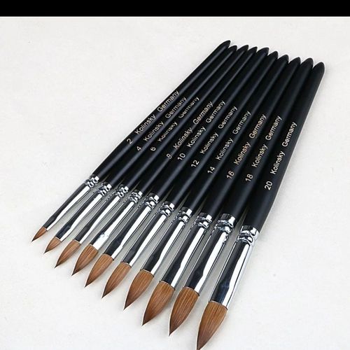 لماذا تظل فرشاة طلاء السمور هي الأداة الأكثر دقة في الفنون الجميلة？