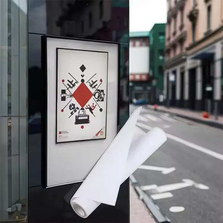 لماذا تختار ورق الملصقات الفوتوغرافية للمطبوعات عالية التأثير؟